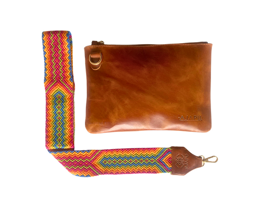 Bolso Cuero Miel con correa tradicional tejido Wayuu Macramé Amarillo Naranja Fucsia