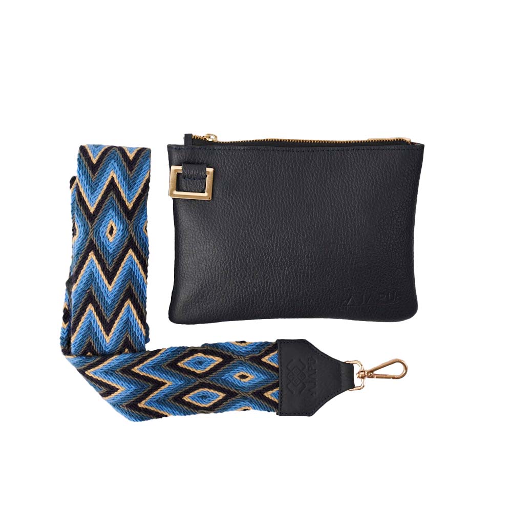 Bolso bandolera negro con correa Wayuu Macramé azul y negro – Ajapü