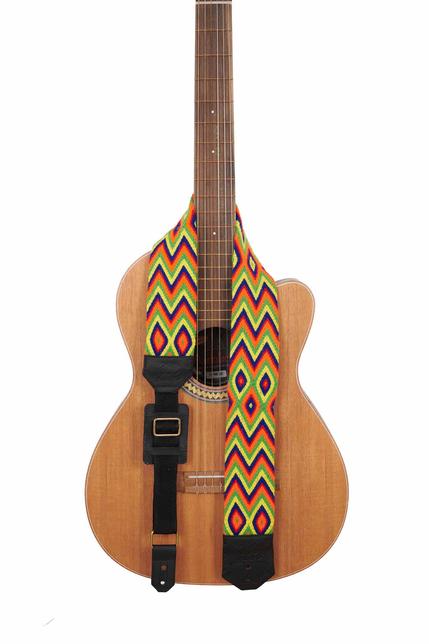 Correa Guitarra Wayuu Asonushü Naranja Verde Azul Cuero Negro